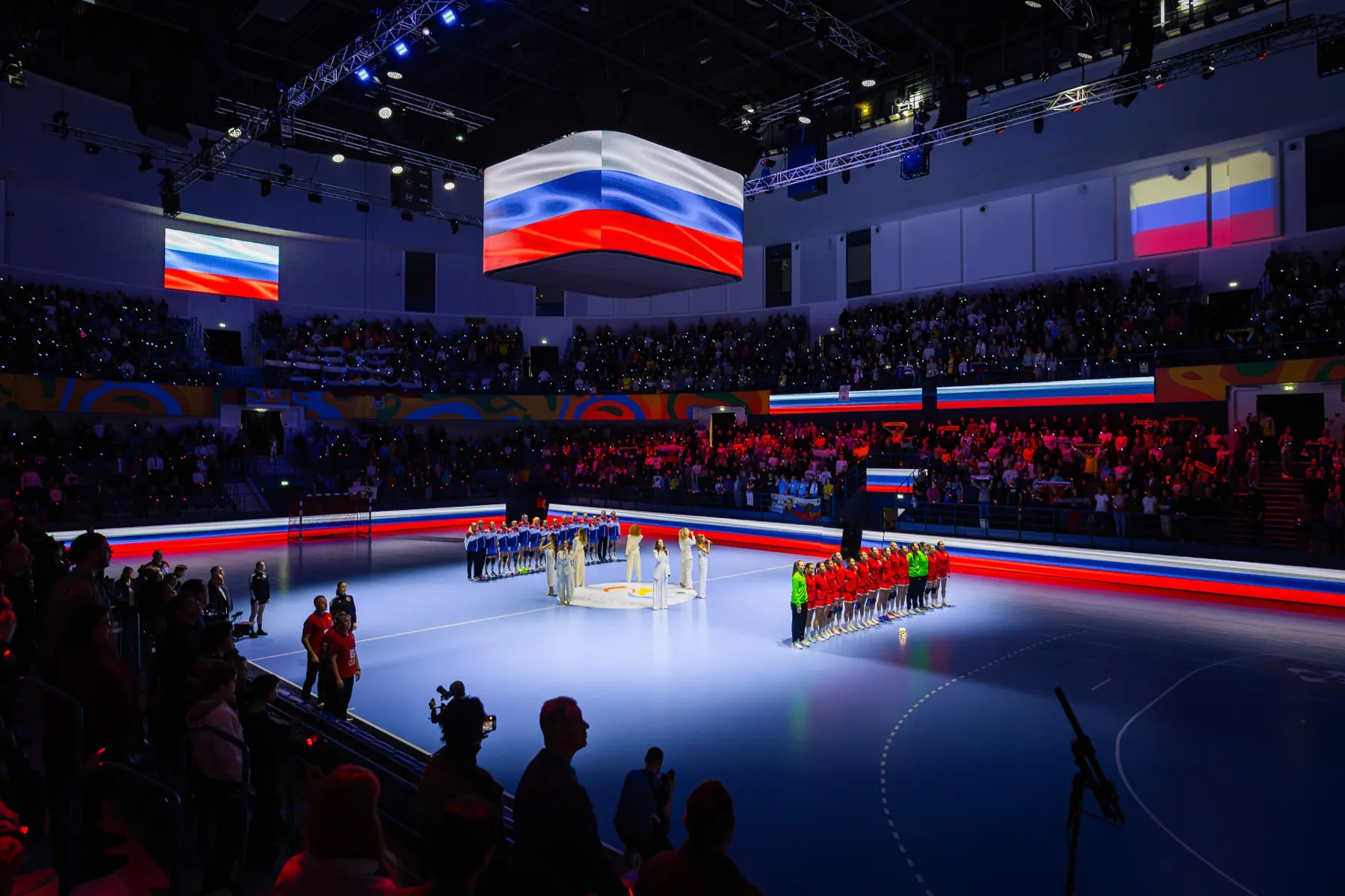Гала-матч олимпийских чемпионок, посвящённый 10-летию победы сборной России на Олимпиаде в Рио-2016 — фотография 3